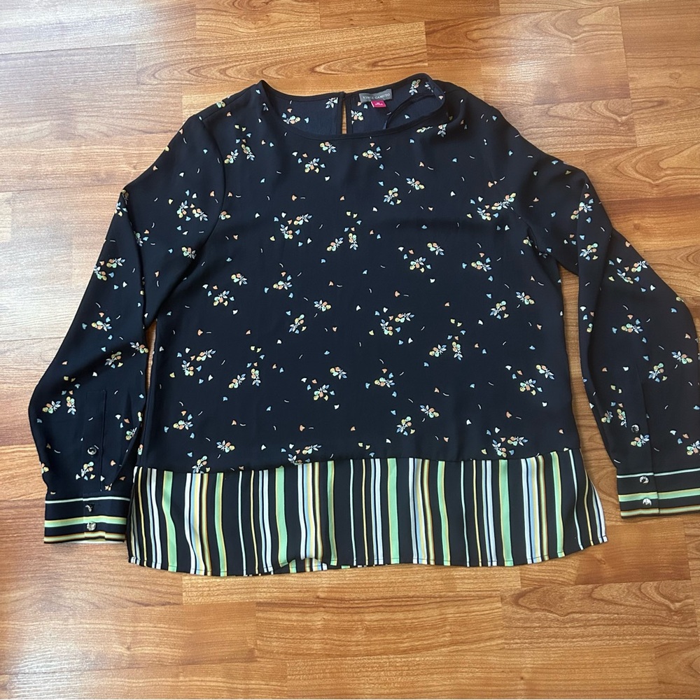 3/$20 Vince Camuto black blouse